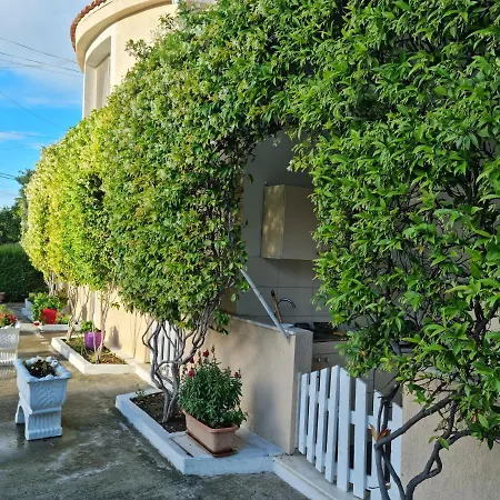 Novi 3* Δυρράχιο