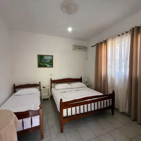 بيت ضيافة Novi دراس