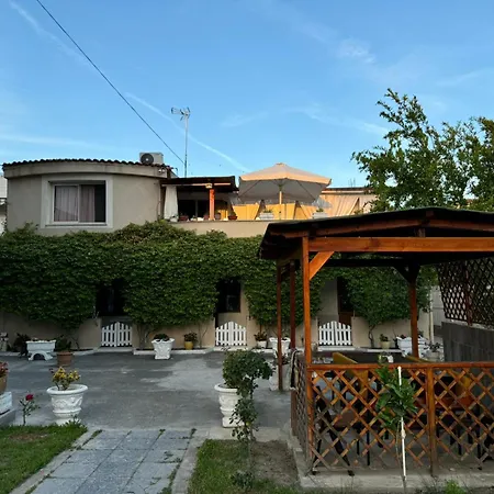 Guest house Novi